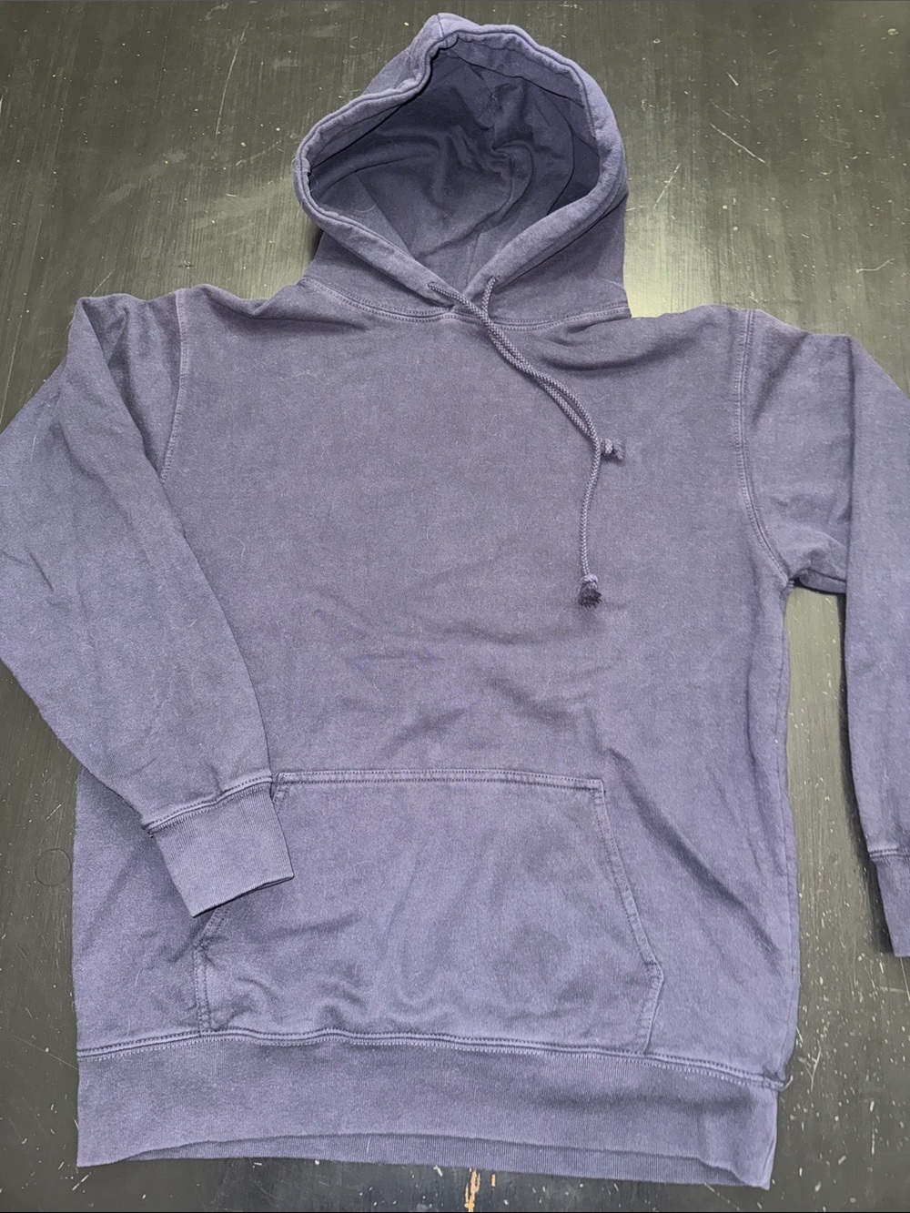 brandy melville navy blue sweatshirt hoodie. one size. excellent used condition.